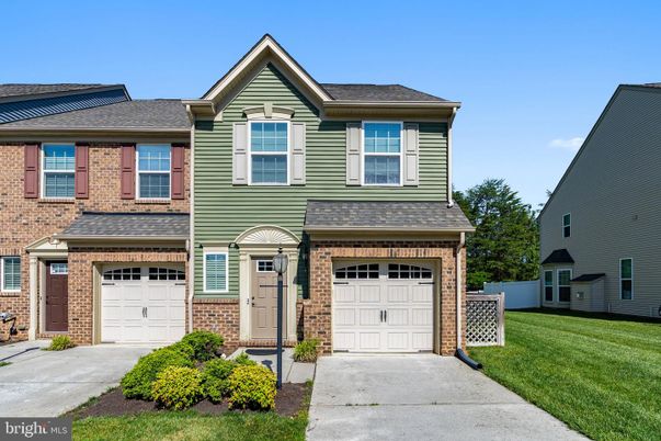Attached, Exterior, Facade, Brick Facade, Rowhouse