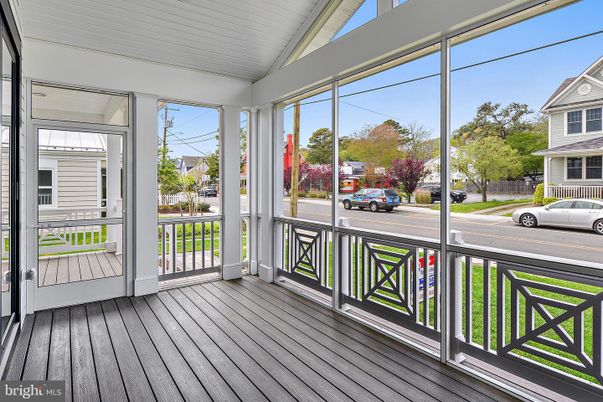 Interior, Sun Room, Wood Texture Flooring