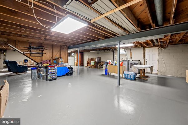 Garage, Interior, Stone Walls, Wooden Beams