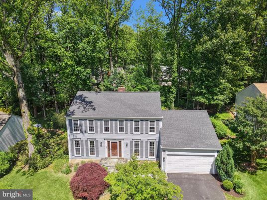 Attached, Detached Garage, Exterior, Facade, Georgian