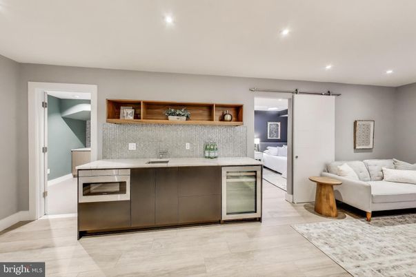 Interior, Kitchen, Living room, Recessed Lighting, Wood Texture Flooring