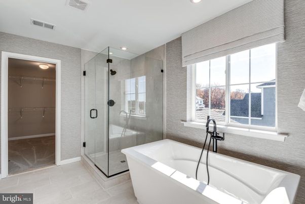 Bathroom, Free Standing Baths, Glass Shower, Interior, Recessed Lighting