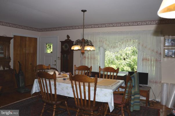 Dining room, Interior, Pendant Lights
