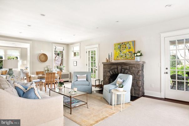 Dining room, Fireplace, Interior, Living room, Recessed Lighting
