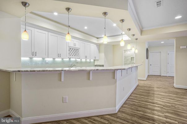 Interior, Kitchen, Pendant Lights, Recessed Lighting, Wood Texture Flooring