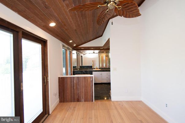 Interior, Kitchen, Recessed Lighting, Wooden Ceilings, Wood Texture Flooring