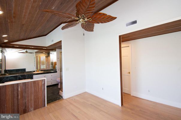 Bathroom, Empty room, Interior, Recessed Lighting, Wooden Ceilings, Wood Texture Flooring