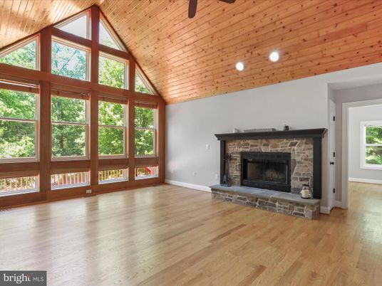 Empty room, Fireplace, Interior, Wooden Ceilings, Wood Texture Flooring