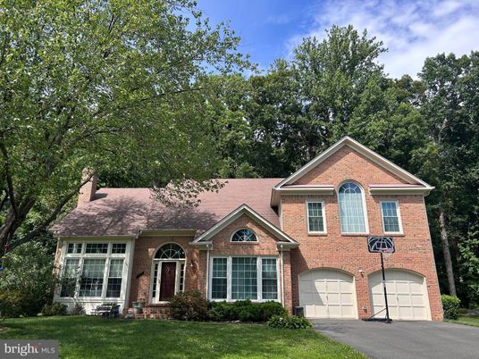Attached, Exterior, Facade, Brick Facade, Brick Traditional
