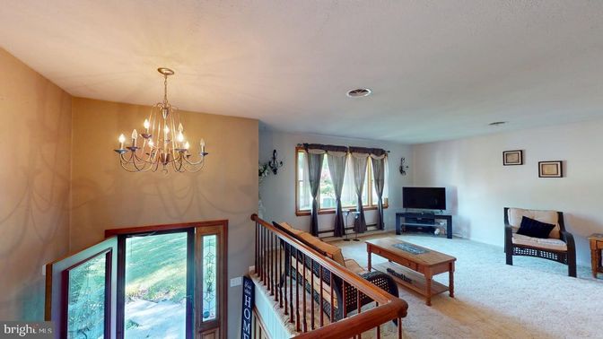 Chandelier, Interior, Living room