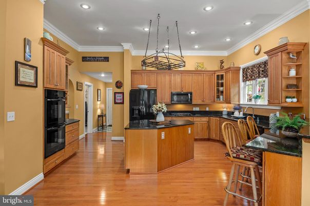 Interior, Kitchen, Pendant Lights, Recessed Lighting, Wood Texture Flooring