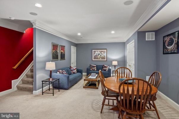 Dining room, Interior, Living room, Recessed Lighting
