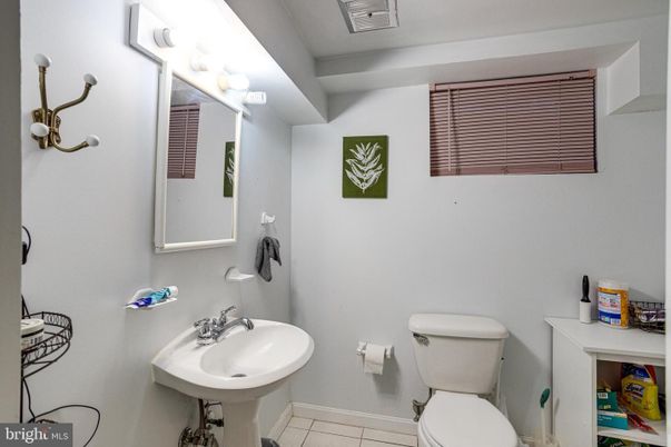 Bathroom, Interior