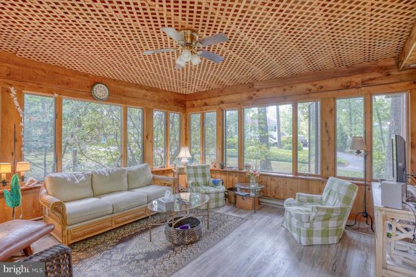 Interior, Living room, Sun Room, Wood Texture Flooring, Wooden Walls