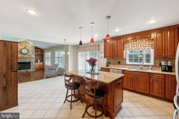 Fireplace, Interior, Kitchen, Living room, Pendant Lights, Recessed Lighting
