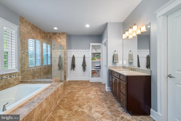 Bathroom, Dual Sink Vanities, Glass Shower, Interior, Recessed Lighting