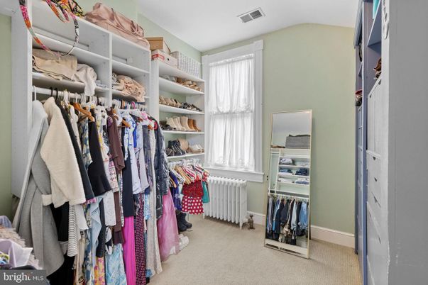 Interior, Walk-in Closets
