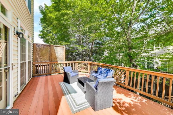 Exterior, Wood Texture Flooring