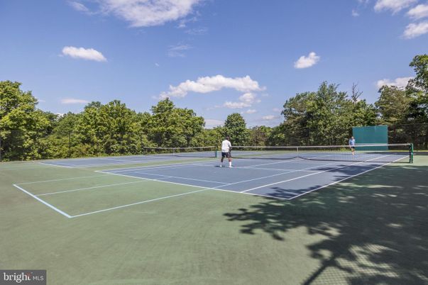 Exterior, Tennis Courts