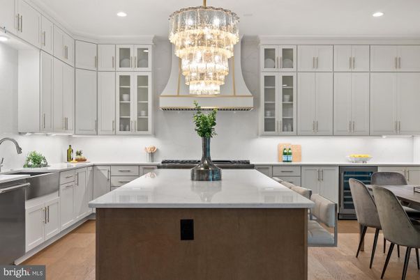 Chandelier, Interior, Kitchen, Recessed Lighting, Wood Texture Flooring