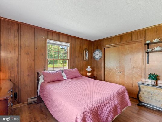 Bedroom, Interior, Wood Texture Flooring, Wooden Walls