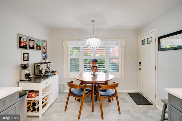 Dining room, Interior, Pendant Lights
