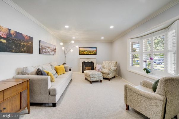 Fireplace, Interior, Living room, Recessed Lighting