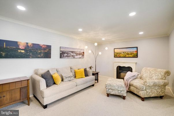Fireplace, Interior, Living room, Recessed Lighting