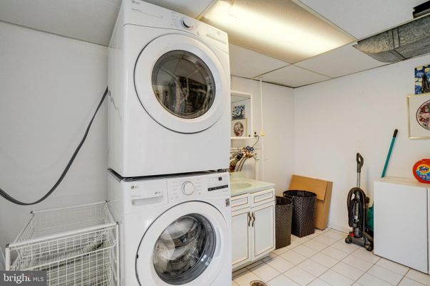 Interior, Utility Closets, Washer