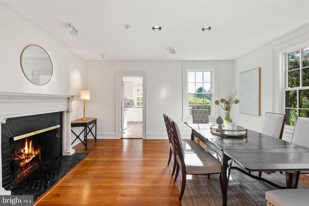 Dining room, Fireplace, Interior, Recessed Lighting, Wood Texture Flooring