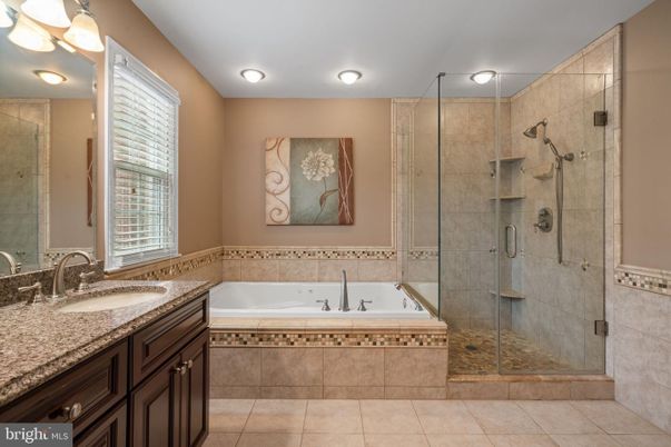 Bathroom, Dual Sink Vanities, Glass Shower, Interior