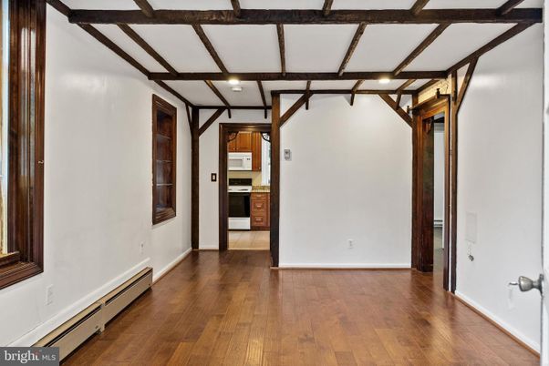 Empty room, Interior, Kitchen, Wood Texture Flooring