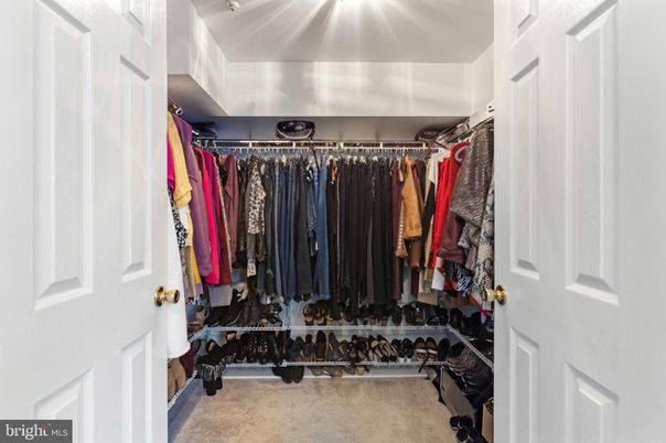 Interior, Walk-in Closets