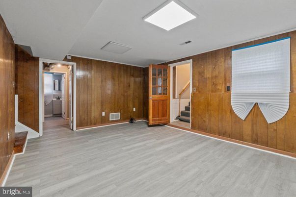 Empty room, Interior, Wood Texture Flooring, Wooden Walls