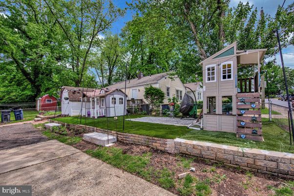 Backyard, Exterior, Playground
