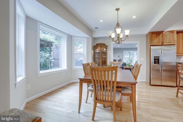 Chandelier, Dining room, Interior, Kitchen, Recessed Lighting, Stainless Steel Appliances, Wood Texture Flooring