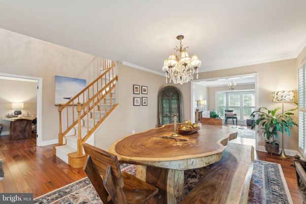 Chandelier, Dining room, Interior, Living room, Wood Texture Flooring