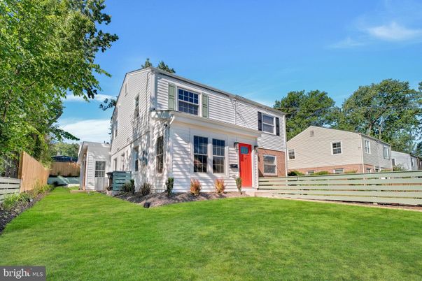 Backyard, Exterior, Facade, Farmhouse