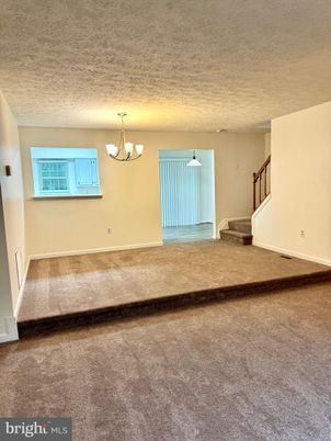 Chandelier, Empty room, Interior