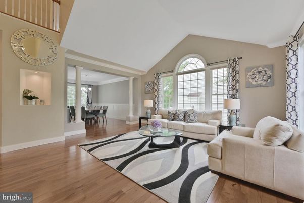 Chandelier, Dining room, Interior, Living room, Wood Texture Flooring