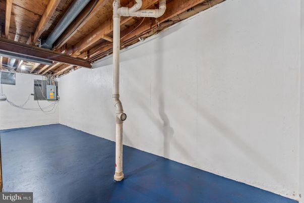 Interior, Wooden Beams