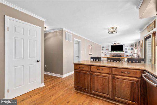 Interior, Kitchen, Wood Texture Flooring