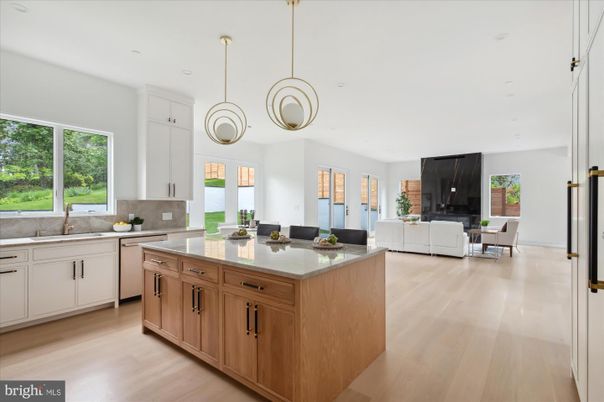 Dining room, Interior, Kitchen, Living room, Pendant Lights, Recessed Lighting, Wood Texture Flooring