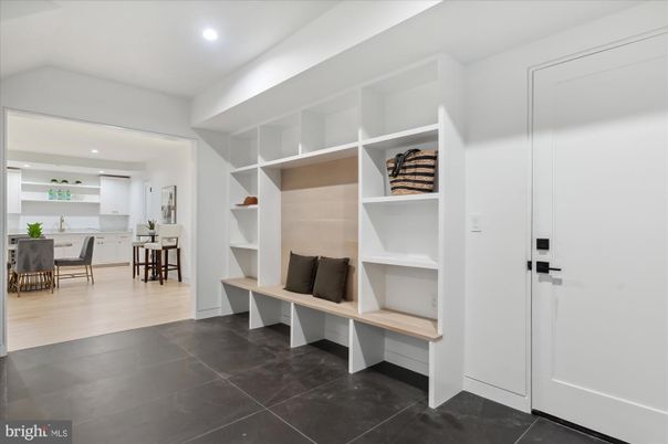 Dining room, Interior, Recessed Lighting