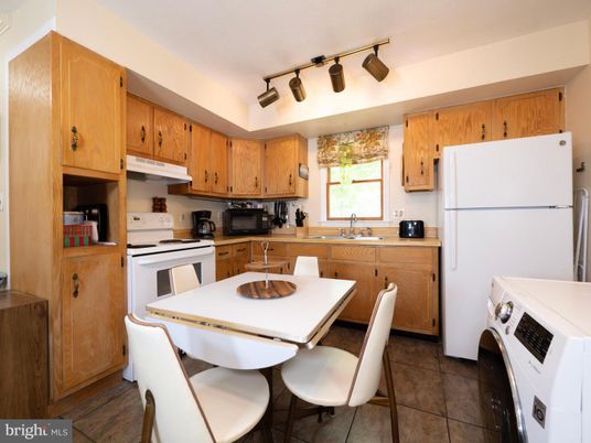 Dining room, Interior, Kitchen
