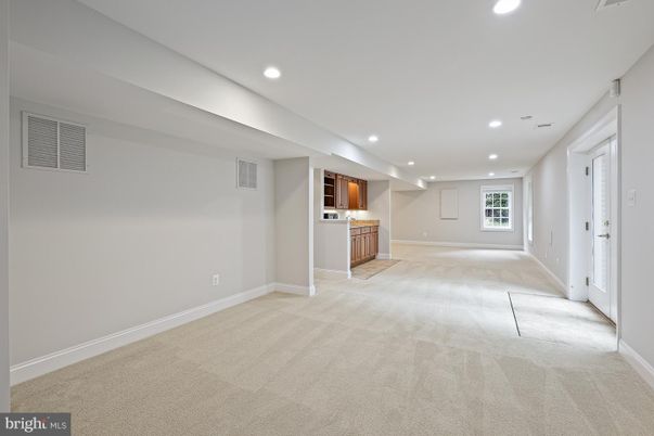 Empty room, Interior, Kitchen, Recessed Lighting