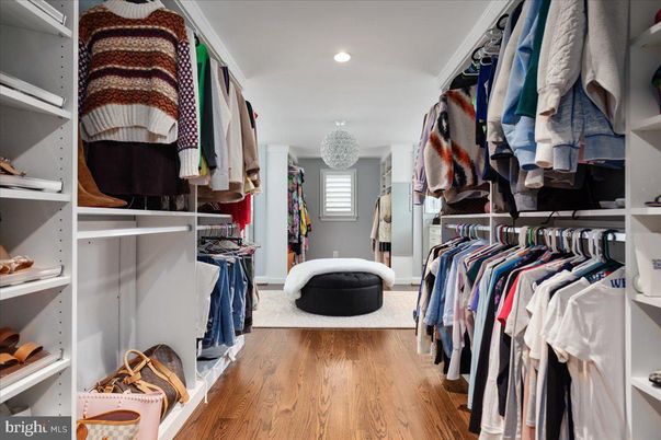 Interior, Recessed Lighting, Walk-in Closets, Wood Texture Flooring