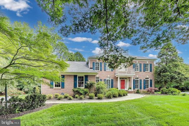 Backyard, Exterior, Facade, Brick Facade, Georgian