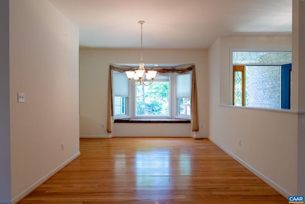 Chandelier, Empty room, Interior, Pendant Lights, Wood Texture Flooring