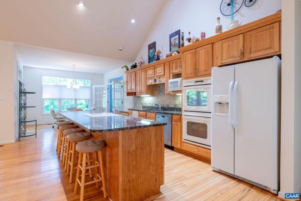 Chandelier, Dining room, Interior, Kitchen, Recessed Lighting, Wood Texture Flooring